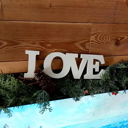 公寓 Mansarda Roulette *